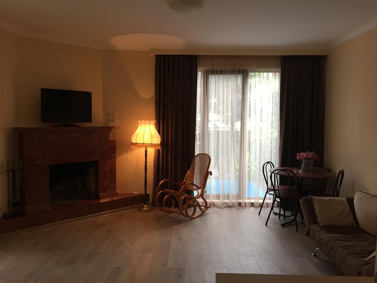 ティビリシ House 41 Bed & Breakfast エクステリア 写真